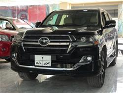 تۆیۆتا لاند کروزەر